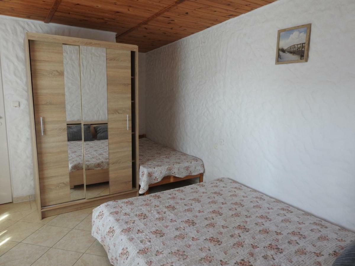 Malwa Apartment Jezierzany Exterior photo
